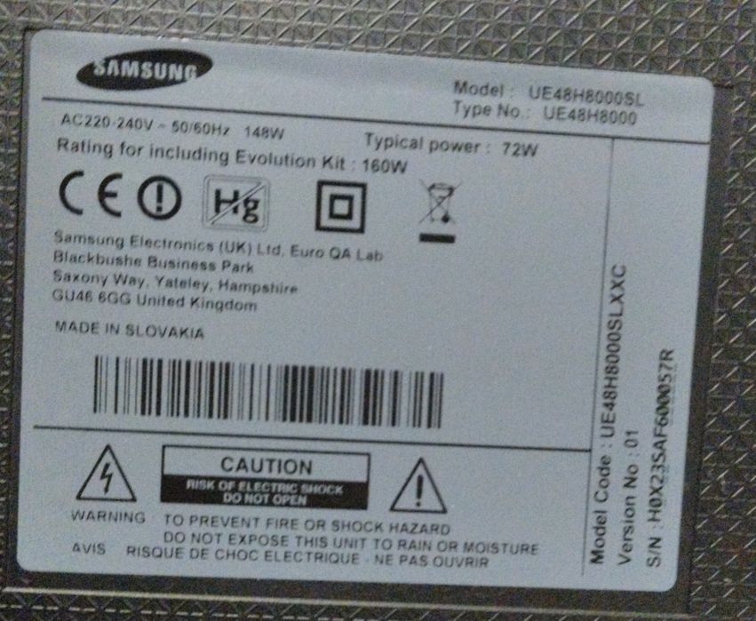 Televisão Samsung UR48H8000SL com suporte, para peças