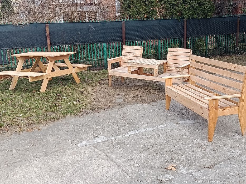 Stolarz złota rączka  naprawy montaże