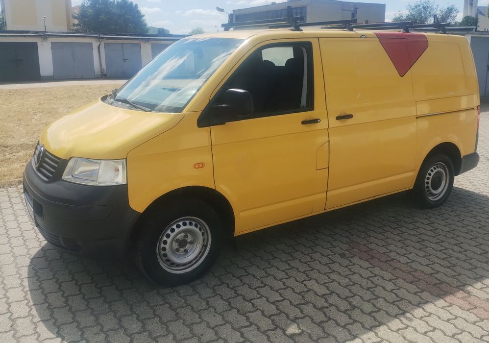 Wynajem  Bus T5 Transporter  --> 60zł/h -> 160zł/doba