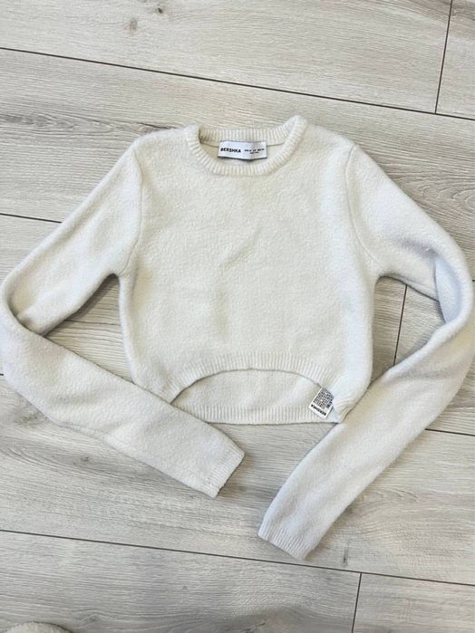 Кофта жіноча bershka топ светр