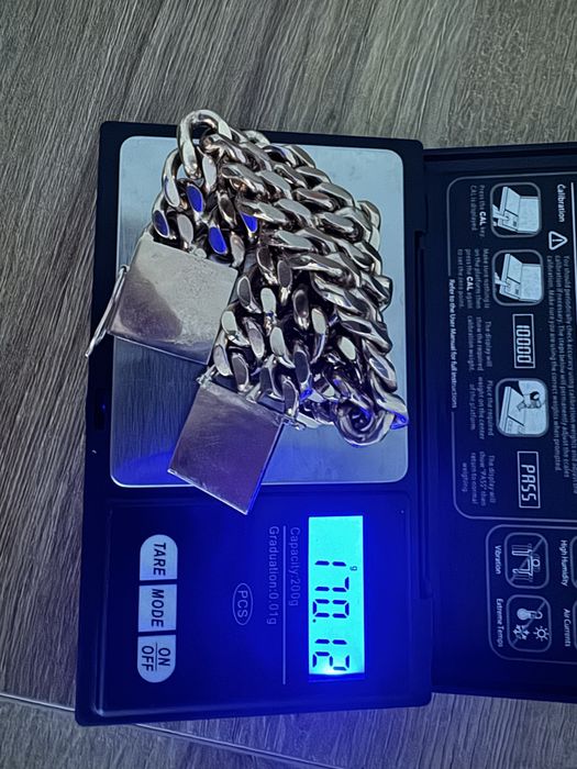 Sprzedam bransoletke;-))