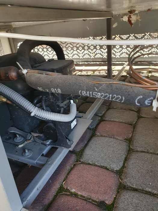 Холодильник. Холодильна вітрина