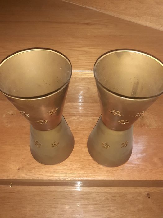 2 taças altas em vidro pintadas em dourado antigas