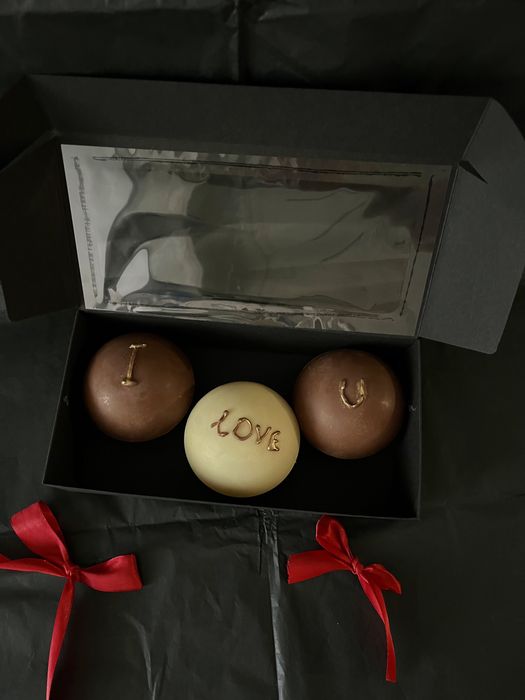 Подарункові солодкі бокси