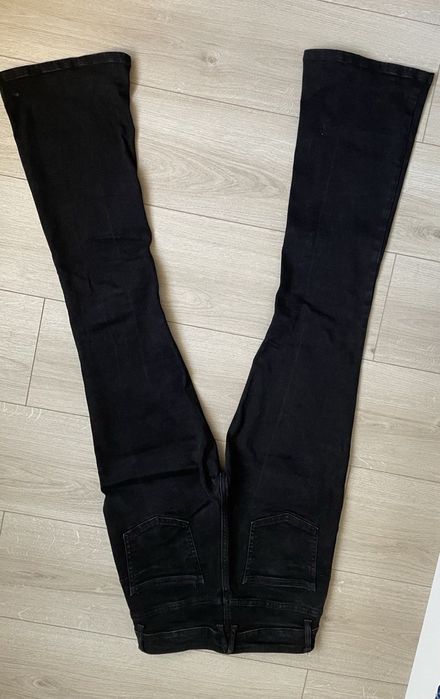 Джинси чорні кльош 36-38
