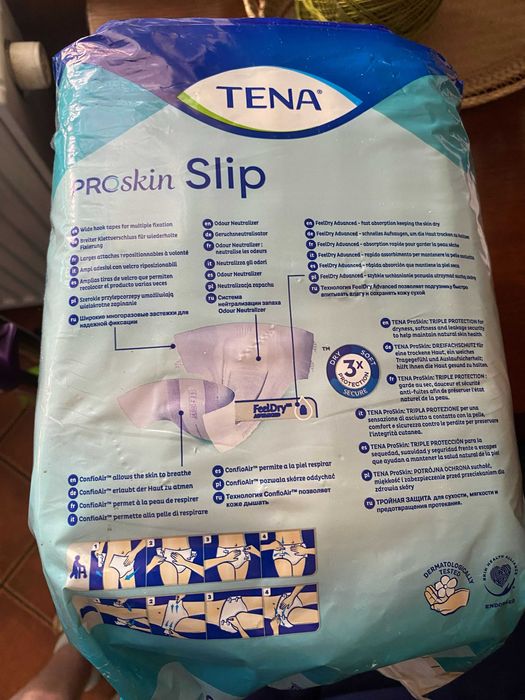 TENA Slip ProSkin maxi M chłonne Pieluchomajtki 10 sztuk
