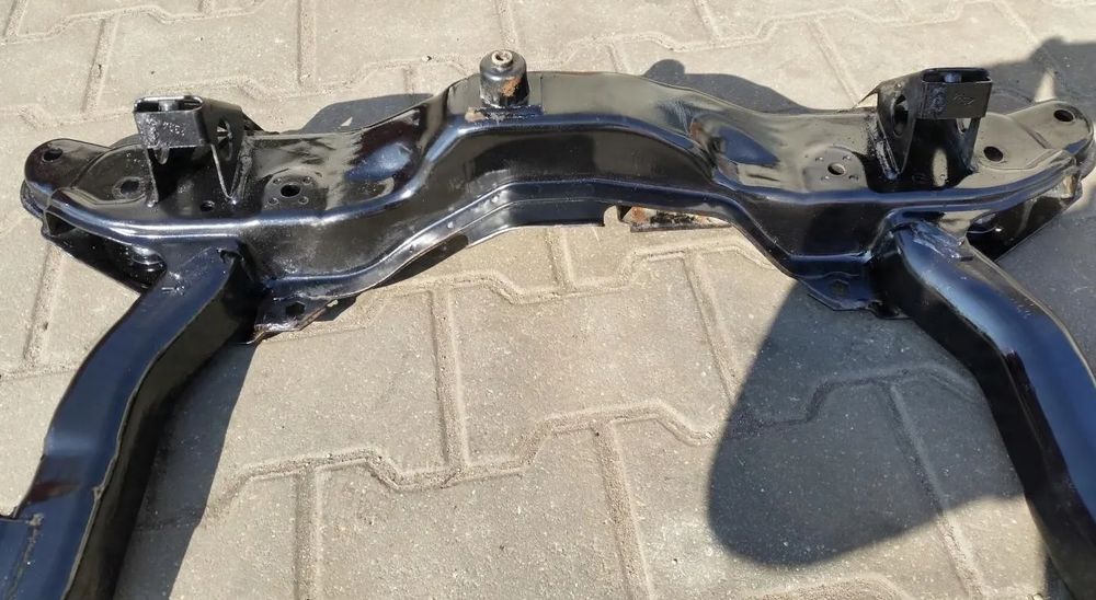 sanki wózek kołyska belka przednia przód opel corsa c combo