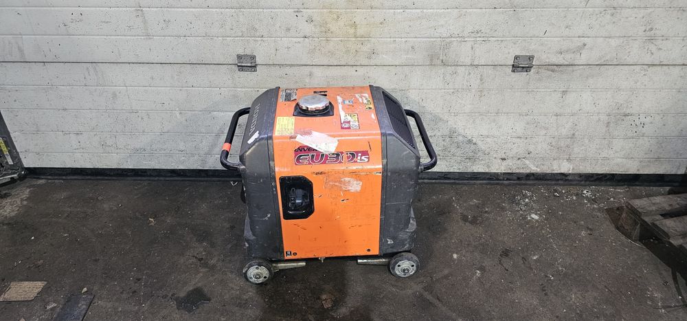 Agregat prądotwórczy Honda EU30IS inwenterowy 3kW