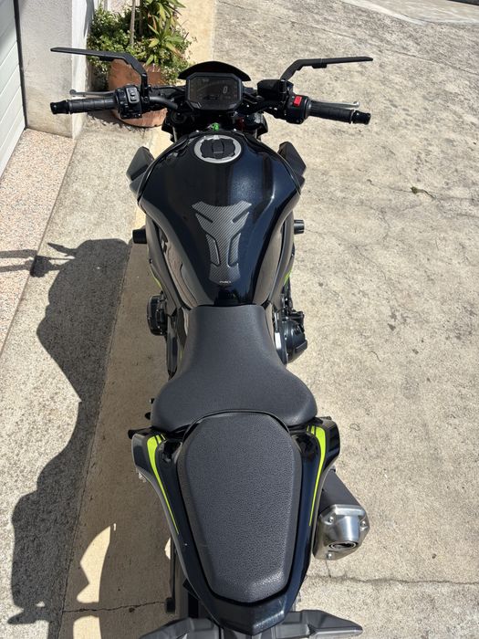 Kawasaki z900 2022