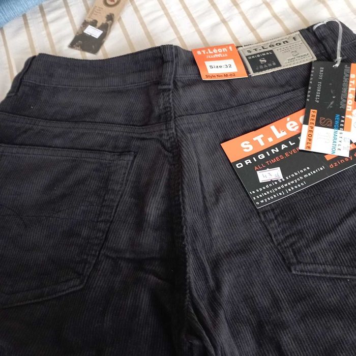 Spodnie meskie sztruksowe 2szt