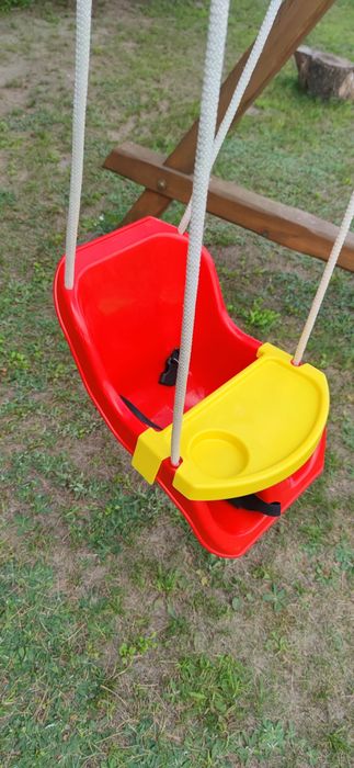 Huśtawka dziecięca jak nowa