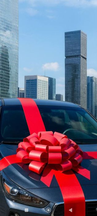 Червоний бант на авто. Прокат та продаж Дніпро.