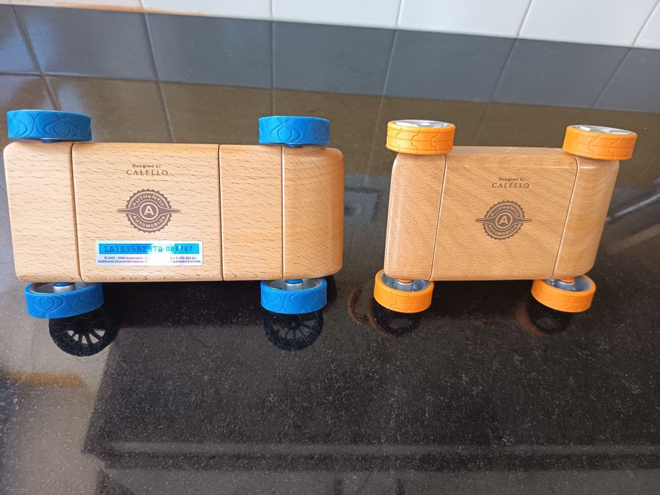 Carros de coleção Automoblox