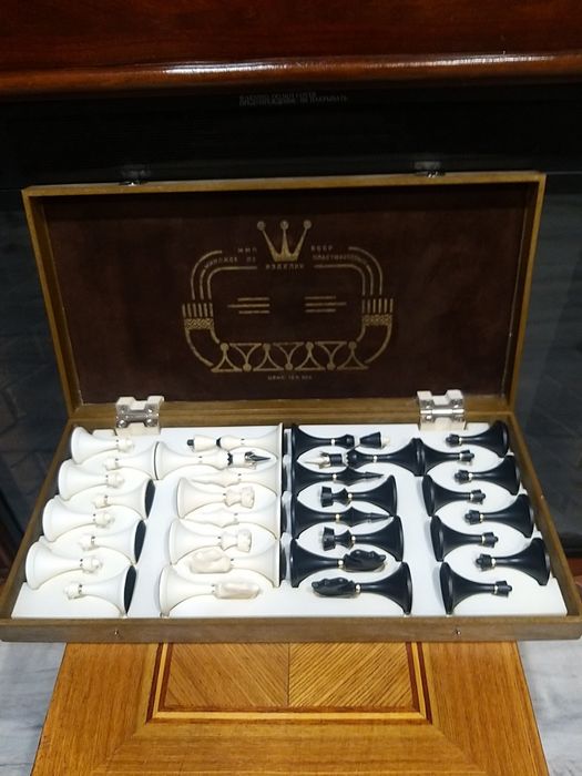 Продам шахматы!!!