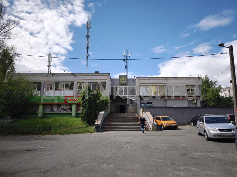 Оренда магазину 72 м2 Мостицький масив Без комісії