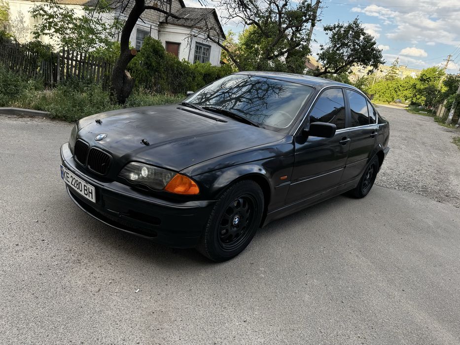 Продам BMW e46 2.0 бензин