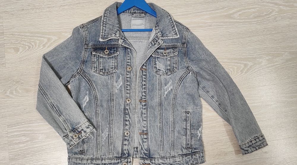 Джинсова куртка 13-14 р