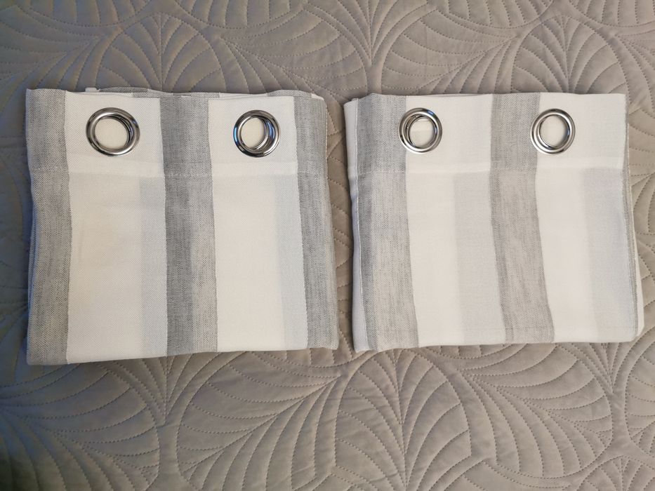 Zasłony na przelotkach 2 sztuki 140/260