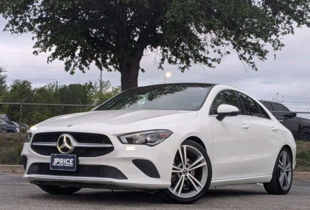 Mercedes-Benz CLA 4Matic / Pełna historia serwisowa / Bardzo bogate wyposażenie