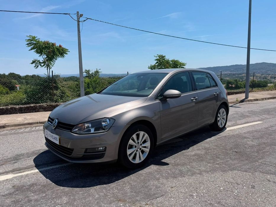 VW Golf 1.6 TDI Confortline DSG