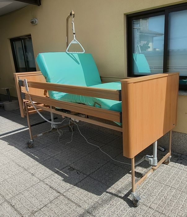Cama articulada elétrica e elevatória hospitalar burmmier dali