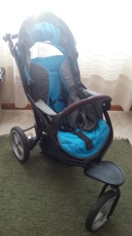 Carrinho Trio Chicco com Isofix
