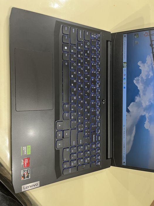 Lenovo Ryzen 5 5500H/8/NvMe 512/15.6 144Hz