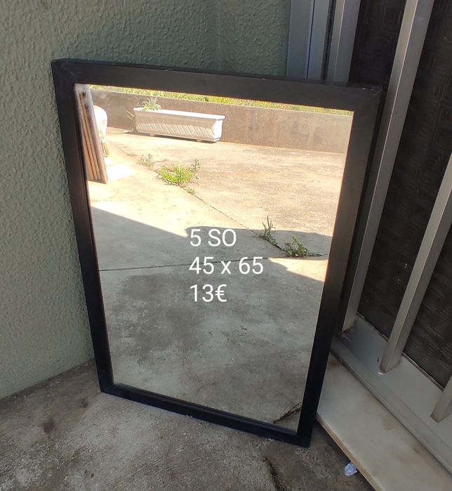 Espelhos com molduras