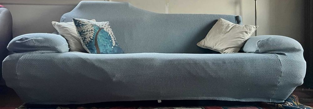 Sofá 3L + Pouf c/pés + Repousa-cabeça Divani & Divani (inc cobertura)