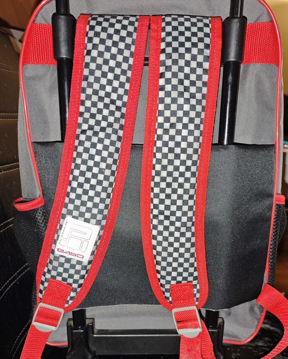 Plecak na kółkach Zygzak McQueen