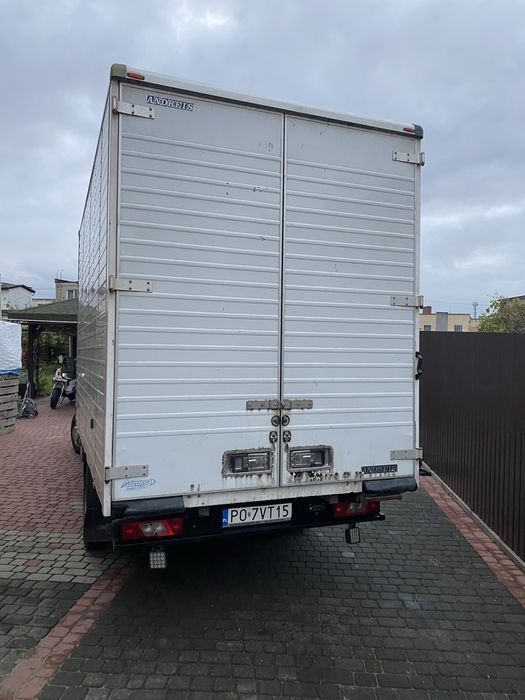 Ford transit kontener meblowoz