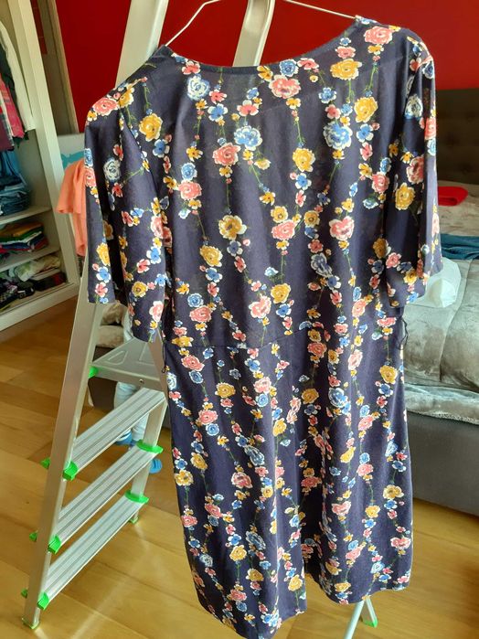 Vestido de manga curta