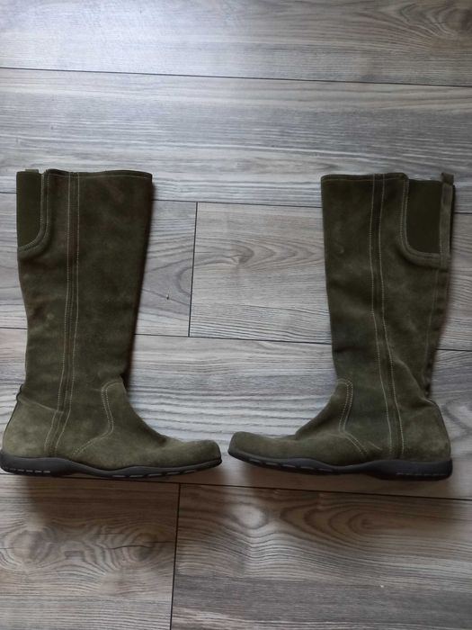 UNISA na jesień 40 skóra naturalna khaki /zieleń wygodne.