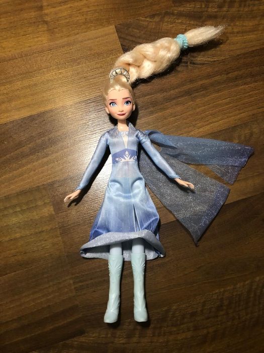 Lalka Elza z ubraniem Kraina Lodu