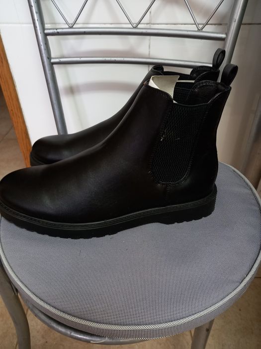 Botas de homem pretas