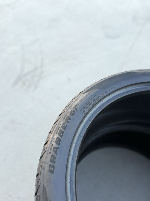 Шини General Grabber GT Plus 275 40 R22