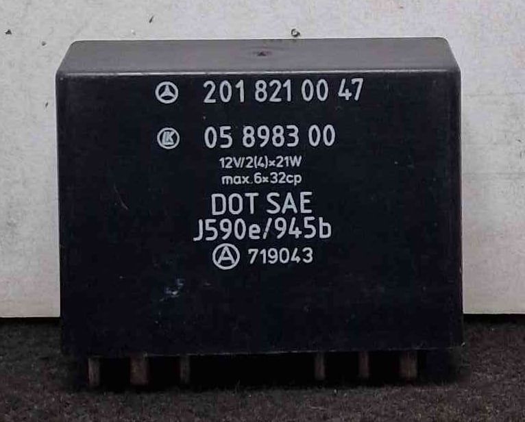 Botão / Interruptor Electromecânico / Relé 2018210047 - MERCEDES-BENZ 124 Cabriolet
