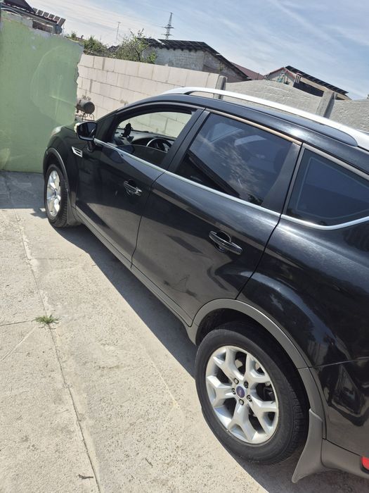 Продам Ford kuga