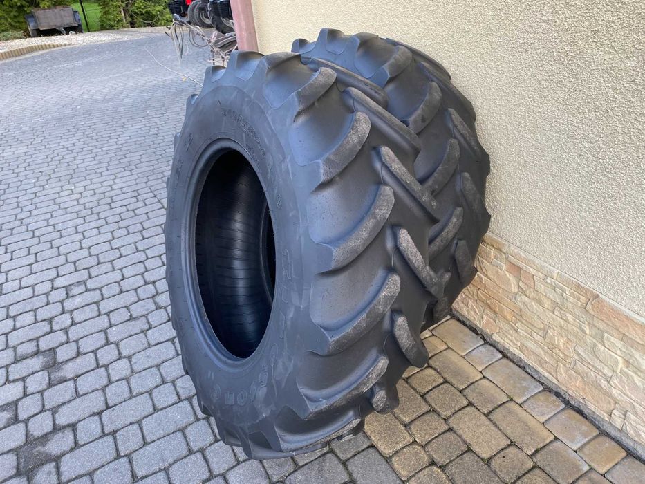Opony Firestone 13.6 R24 Renault Ceres