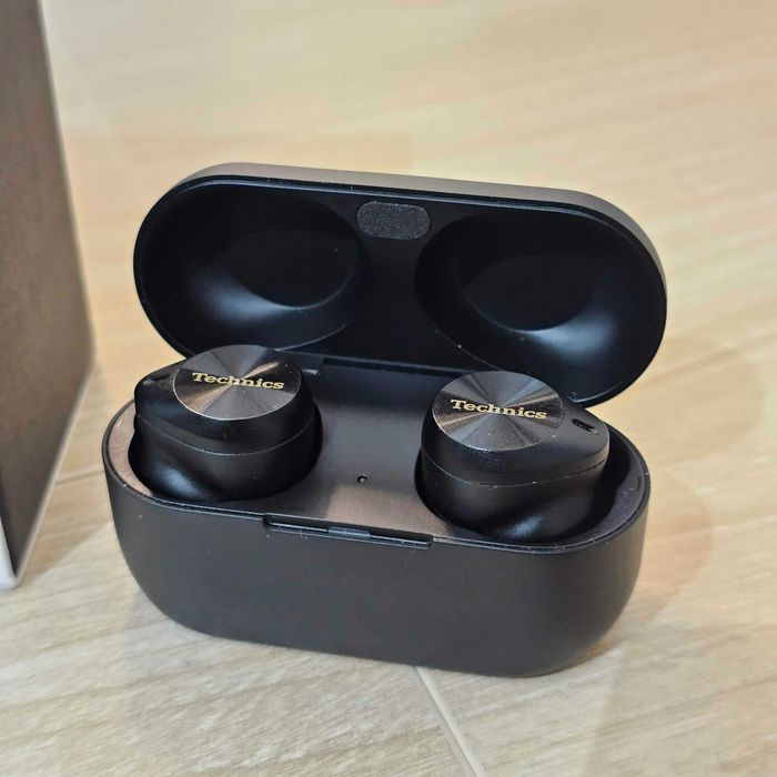 Auriculares Technics EAH-AZ80 Wireless ANC