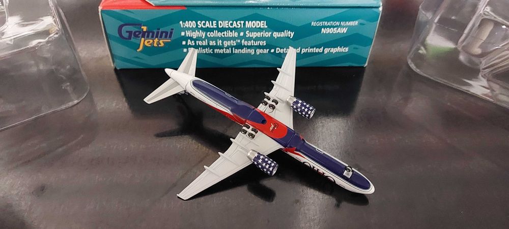 Special Editions Avião Boeing Aviões Airbus 1/400 Metal Ver Fotos 18