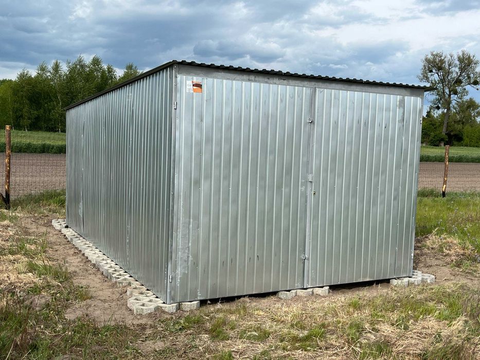 Garaż blaszany 3x5  Na Budowe