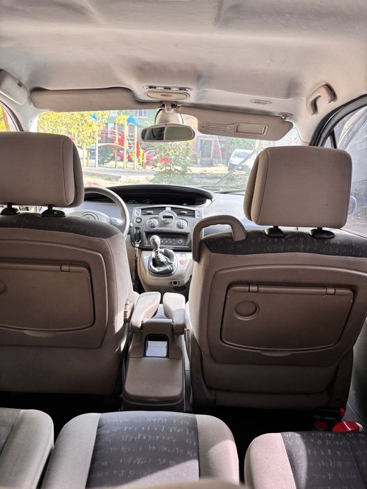 Продам Renault Scenik 2 .