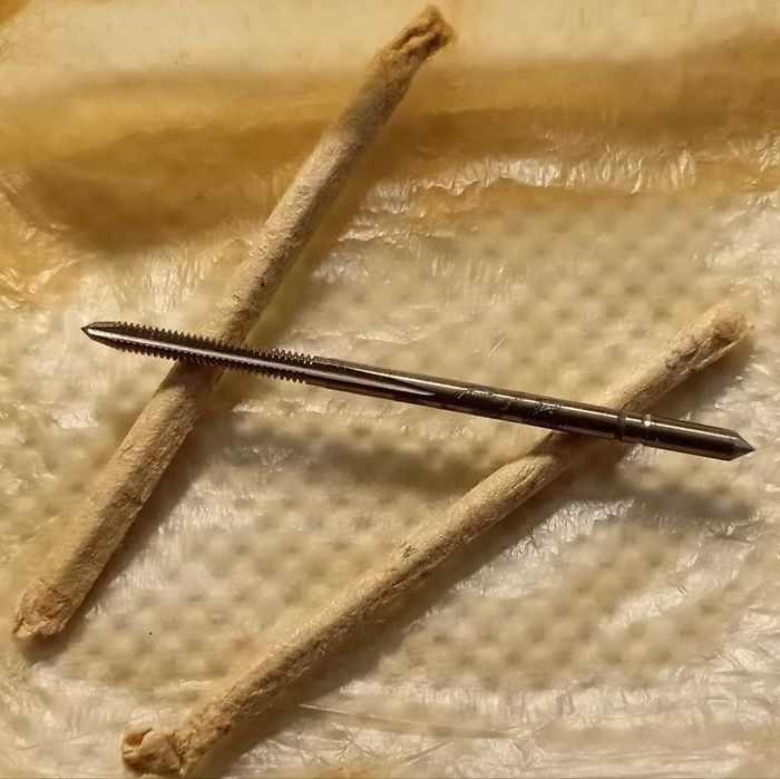Метчики Комплекти М2, М2,5, М3, М4. Р18