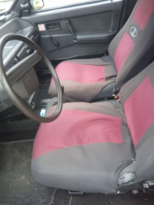 Продам автомобіль . 1997 року 1.3 бензин Один власник.