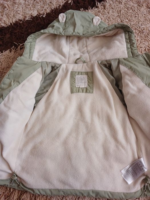 Курточка на дівчинку