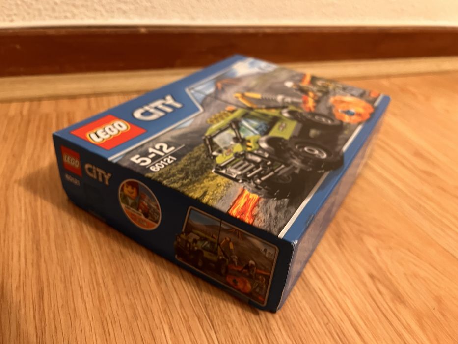 Lego CITY 60121 - Caixa nunca aberta