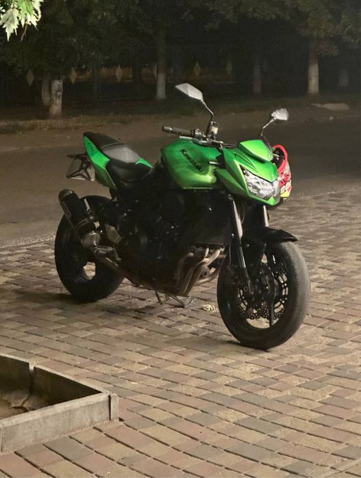 Kawasaki Z750 2012 год, отличное состояние, Arrow, чип