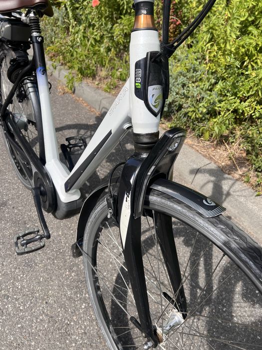 Świetny rower elektryczny SPARTA ION 36V 500Wh centralny YAMAHA 8 biegów NEXUS /A