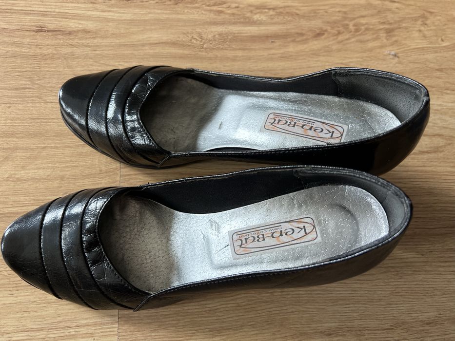 Buty, czółenka Ken-But 37
